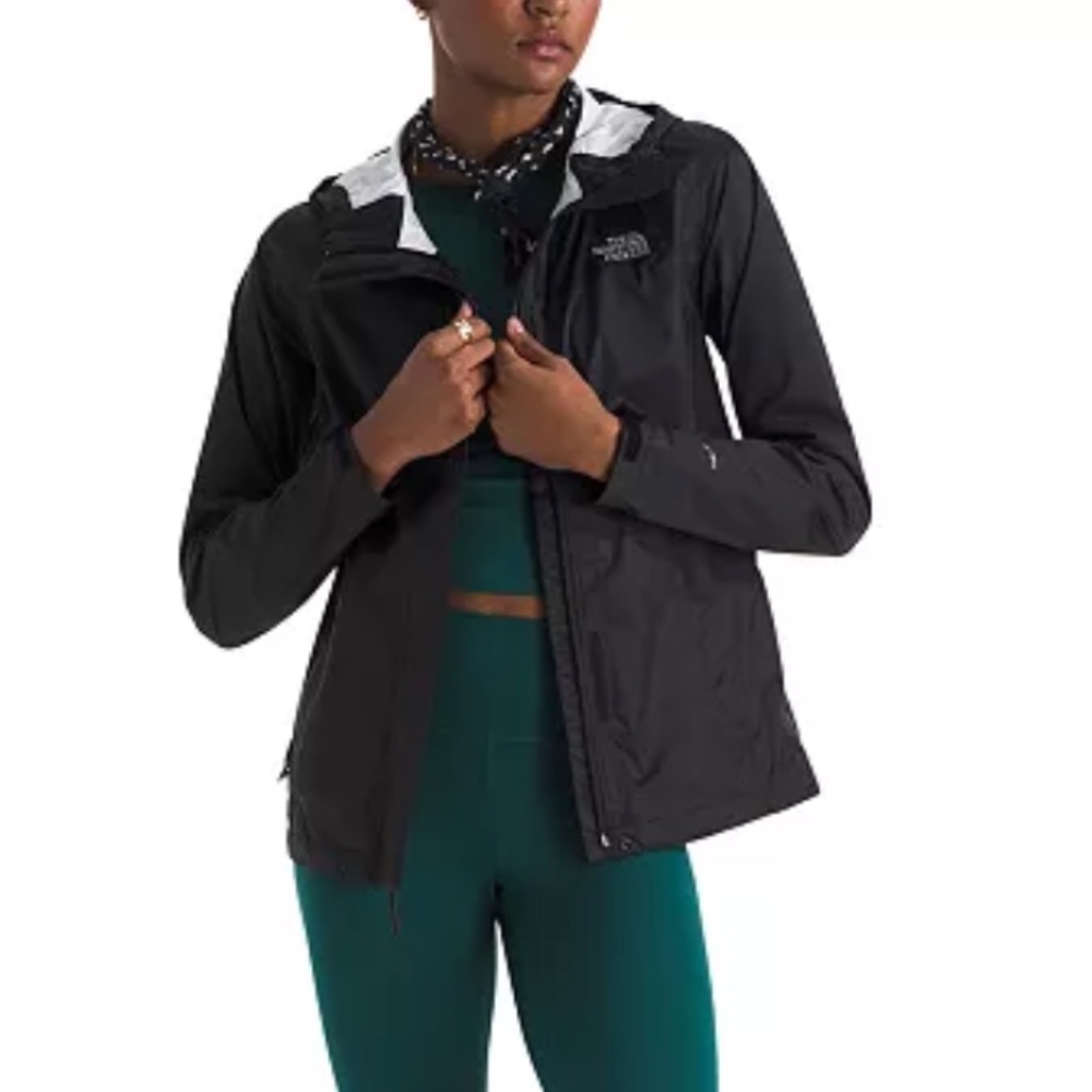 The North Face Women's Venture 2 Hooded Raincoat